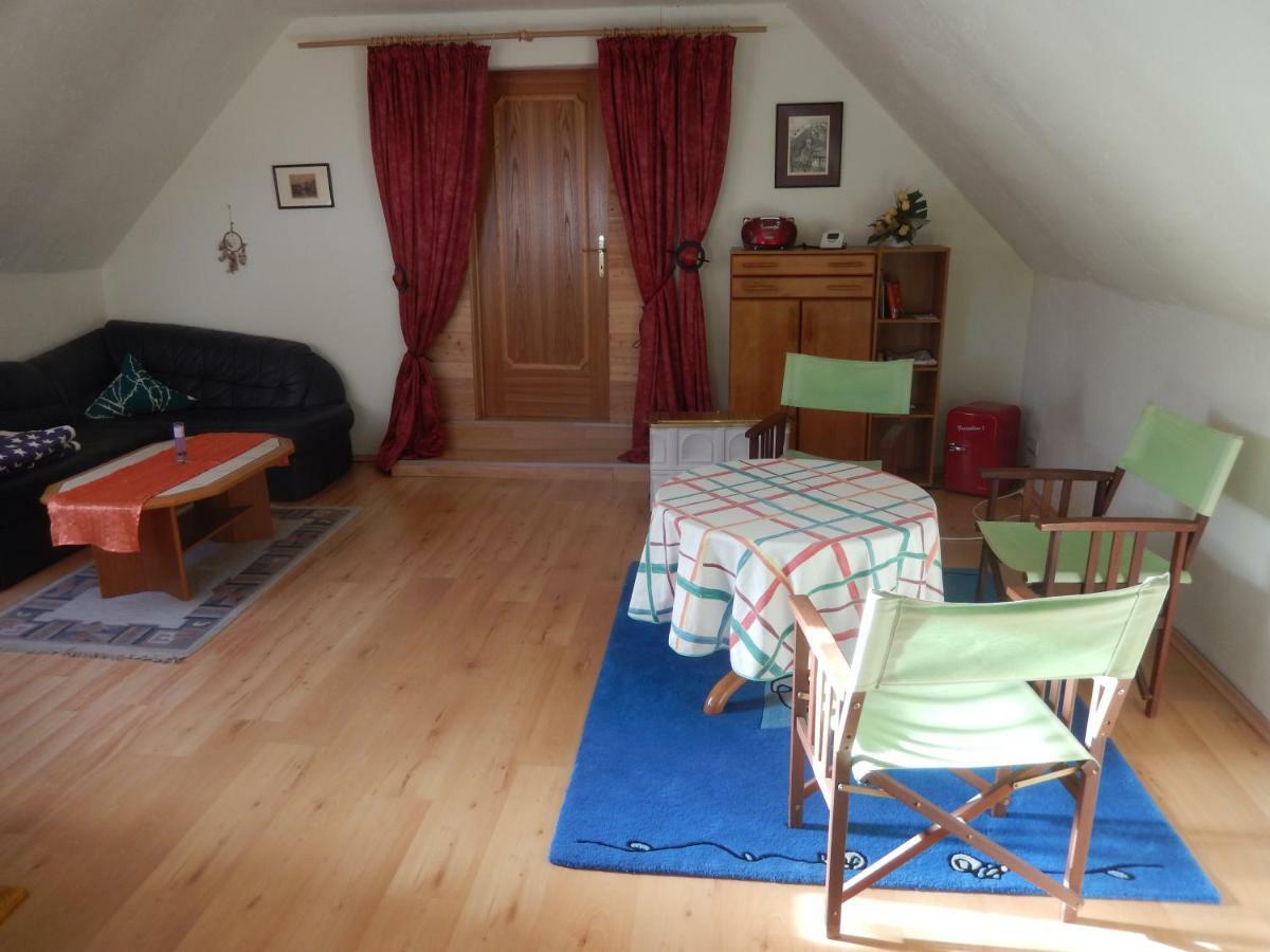 Ferienhaus Am Reitbauernhof Luckyranch Mellach  外观 照片